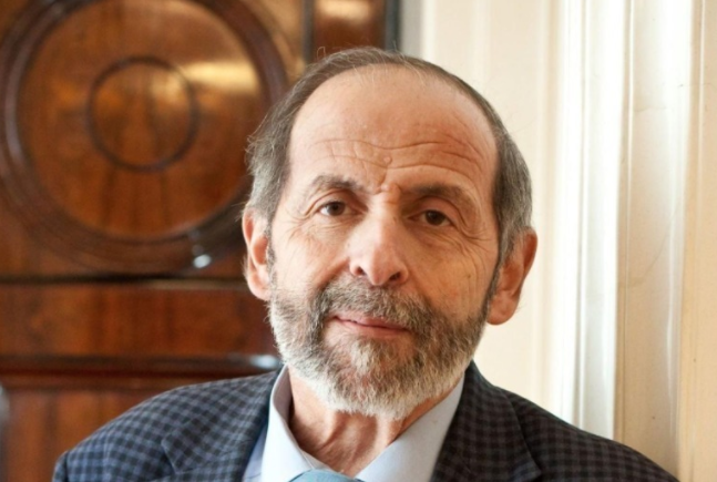 Единоросс и менеджер взяли фамилию петербургского оппозиционера под выборы в Заксобрание