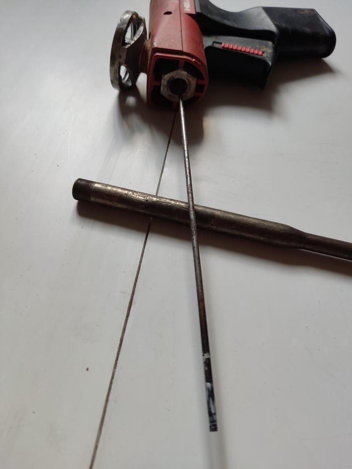 ����� ����