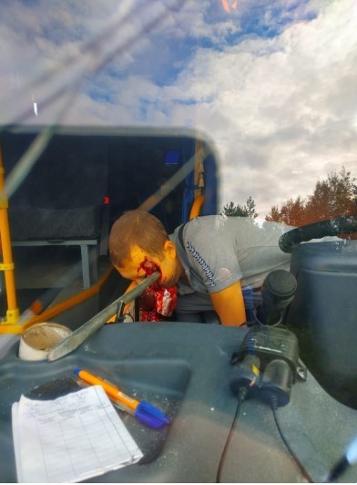 Водителя автобуса убило ломом Жесть, Смерть, Лом, Автобус, Видео, Негатив, Длиннопост