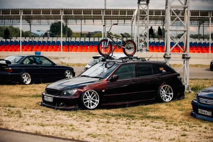 Why not stance. Why not stance наклейка. На why not stance разыграли машину.