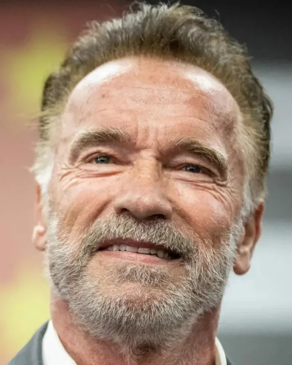 Арнольду Шварценеггеру - 74 года! Вспомним несколько его лучших фильмов ( на мой взгляд ) Актеры и актрисы, Голливуд, Арнольд Шварценеггер, День рождения, Фильмы, Яндекс Дзен, Длиннопост