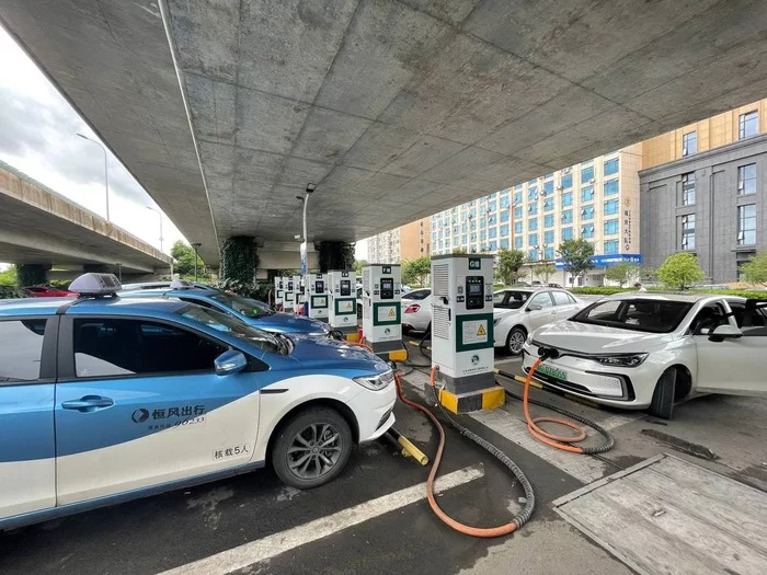 Ситуация с зарядкой электромобилей в Китае Китай, Китай наизнанку, Электромобиль, Авто, Gac, Длиннопост