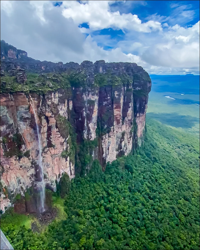 Вертолетная экскурсия за 2000$ на водопад Анхель в Венесуэле. Что за эти деньги можно увидеть и стоит ли увиденное того? Путешествия, Водопад, Венесуэла, Анхель, Яндекс Дзен, Видео, Длиннопост