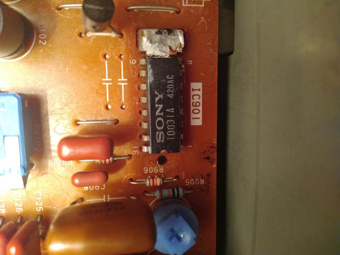 ��������� ���� Sony TC-K333ES ������ �� IC Sony CX-10031