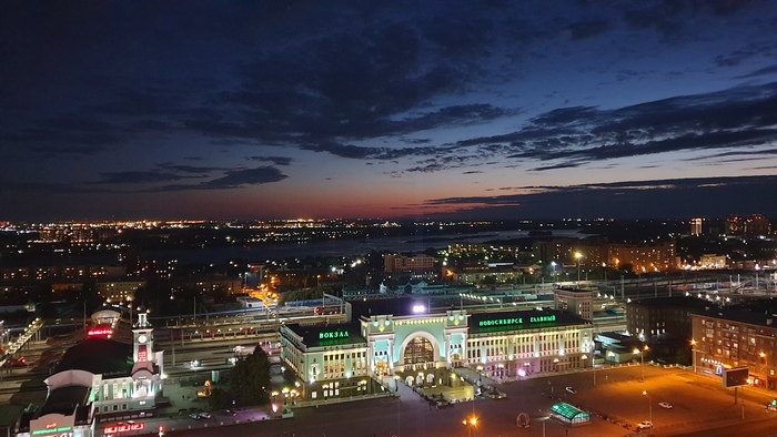 Ответ на пост «Новосибирский вокзал. 1980-e»