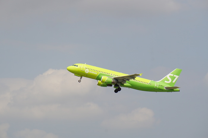 VQ-BRC S7 Airlines Airbus A320-214 S7 AirSpace Corporation,  , Airbus a320