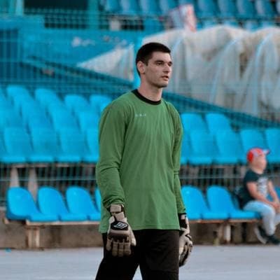 Ровно 20 год назад погиб вратарь ЦСКА Сергей Перхун. Сегодня погиб еще один голкипер в России после столкновения с форвардом. Мистика