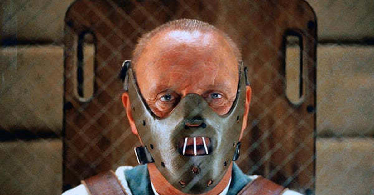 Молчание ягнят доктор лектор. Доктор салазар прототип. Лектор прототип. Привязанный ганибал вектор. Ганнибал хопкинс в смирительной рубашке.