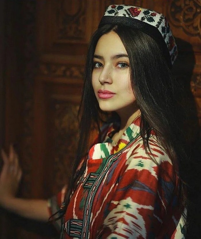 Современные узбекские девушки