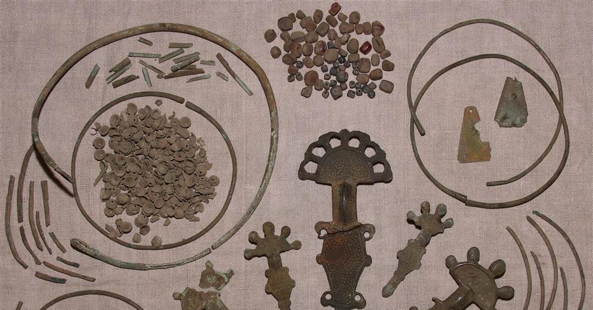 геральдика нумизматика сфрагистика. археология геральдика нумизматика для детей презентация. археология геральдика. коллекционные гербы. археология геральдика.