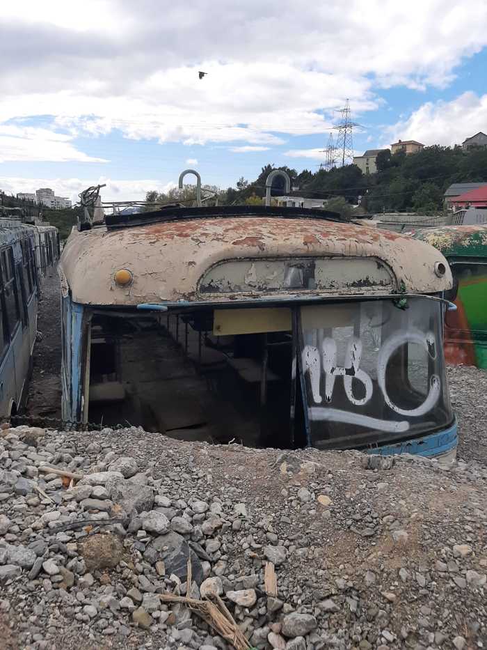 какое водохранилище питает ялту