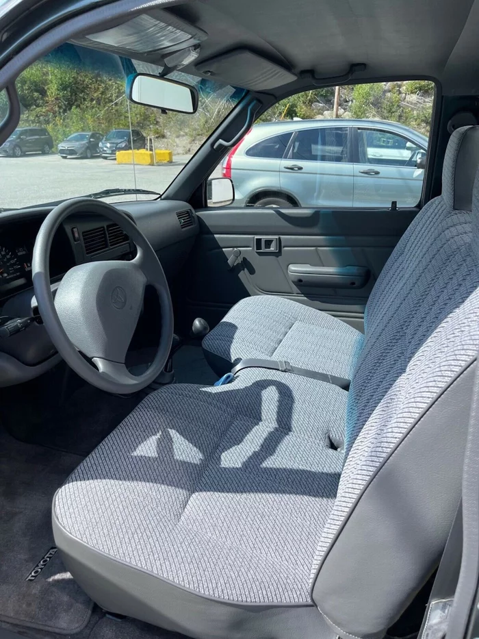 Капсула времена или как выглядит пикап Тойота с пробегом 80 миль, который простоял 28 лет без движения! Находка, Toyota, Пикап, Транспорт, Авто, Раритет, Инвестиции, Длиннопост