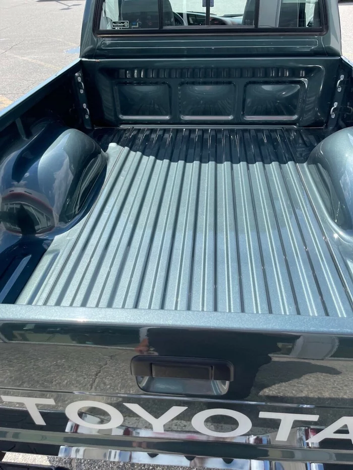 Капсула времена или как выглядит пикап Тойота с пробегом 80 миль, который простоял 28 лет без движения! Находка, Toyota, Пикап, Транспорт, Авто, Раритет, Инвестиции, Длиннопост