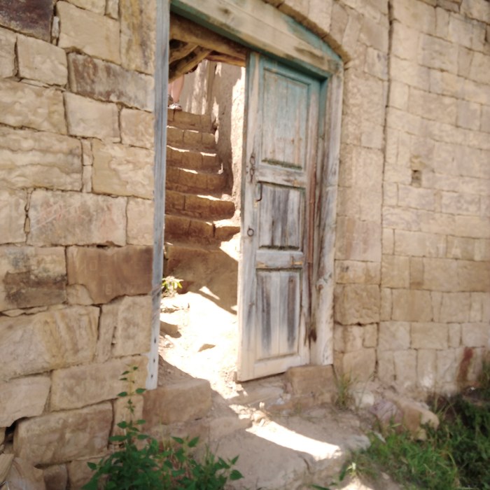 ����� � ����