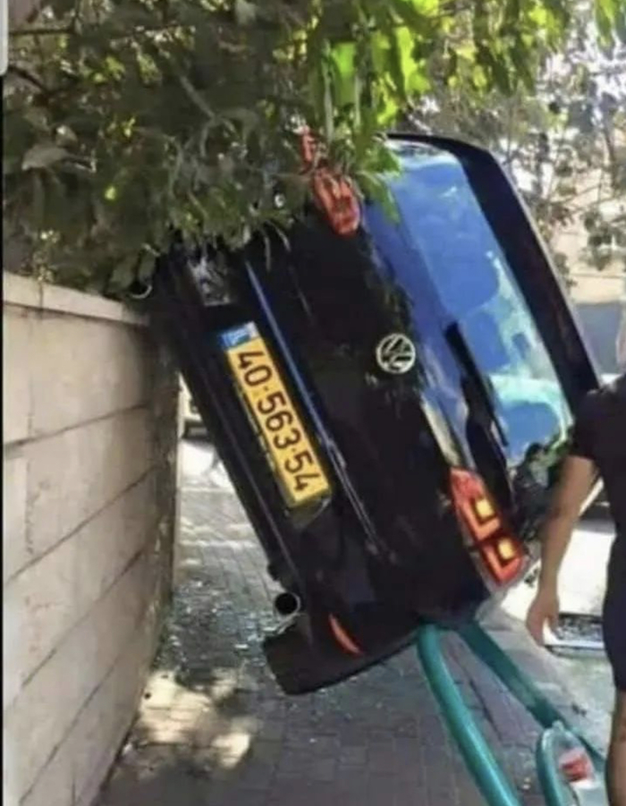 Когда очень нужно найти парковку