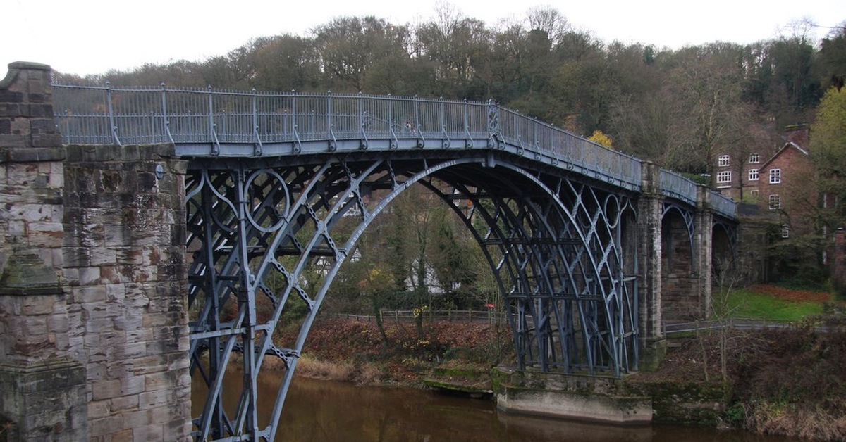 First bridge. Чугунный мост Iron Bridge. Первый чугунный мост (через реку Северн). Чугунный мост через Северн, Англия. Мост Северн 1779.