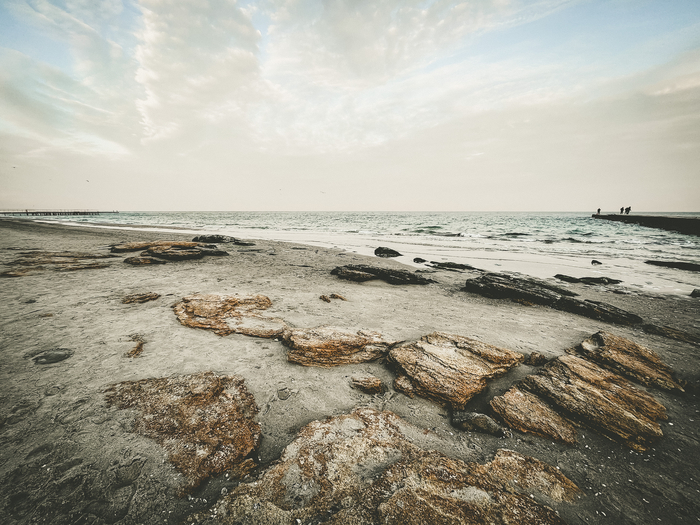 Осенний пляж