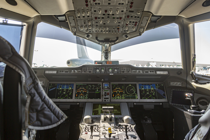 МС-21 с новыми двигателями Мс-21-300, Мс-21, Иркут, Дубай, Авиашоу, ОАЭ, Пд-14, Длиннопост