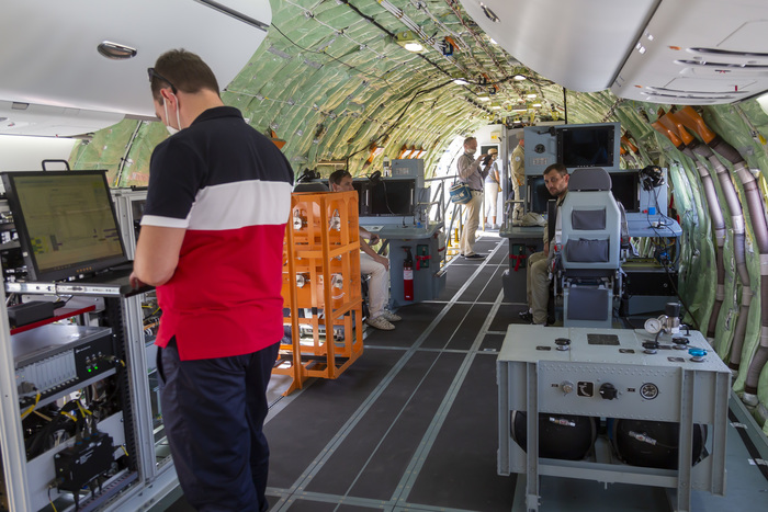 МС-21 с новыми двигателями Мс-21-300, Мс-21, Иркут, Дубай, Авиашоу, ОАЭ, Пд-14, Длиннопост