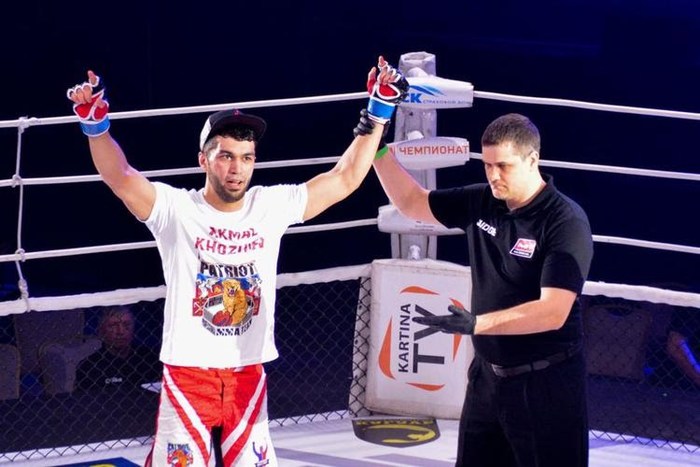 Российский боец ММА убил врача из-за спора о вакцинации