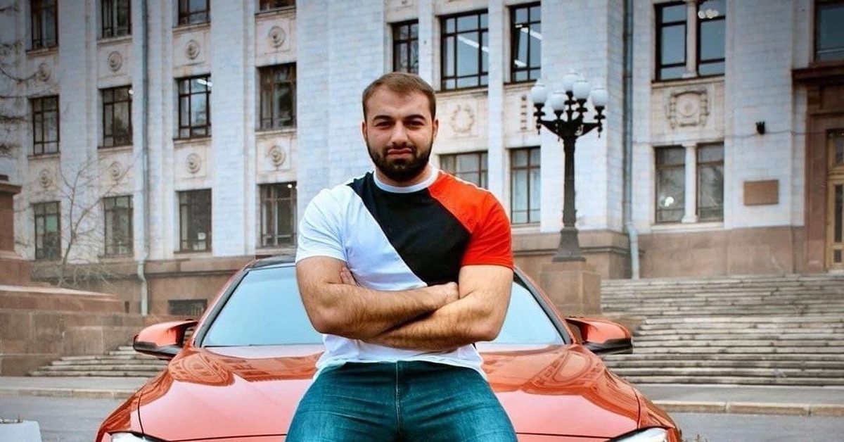 Said car. Блоггер Саид Губденский. Саид Губденский и Литвин. Заур Ибрагимов блогер. Миша Литвин и Саид Губденский.