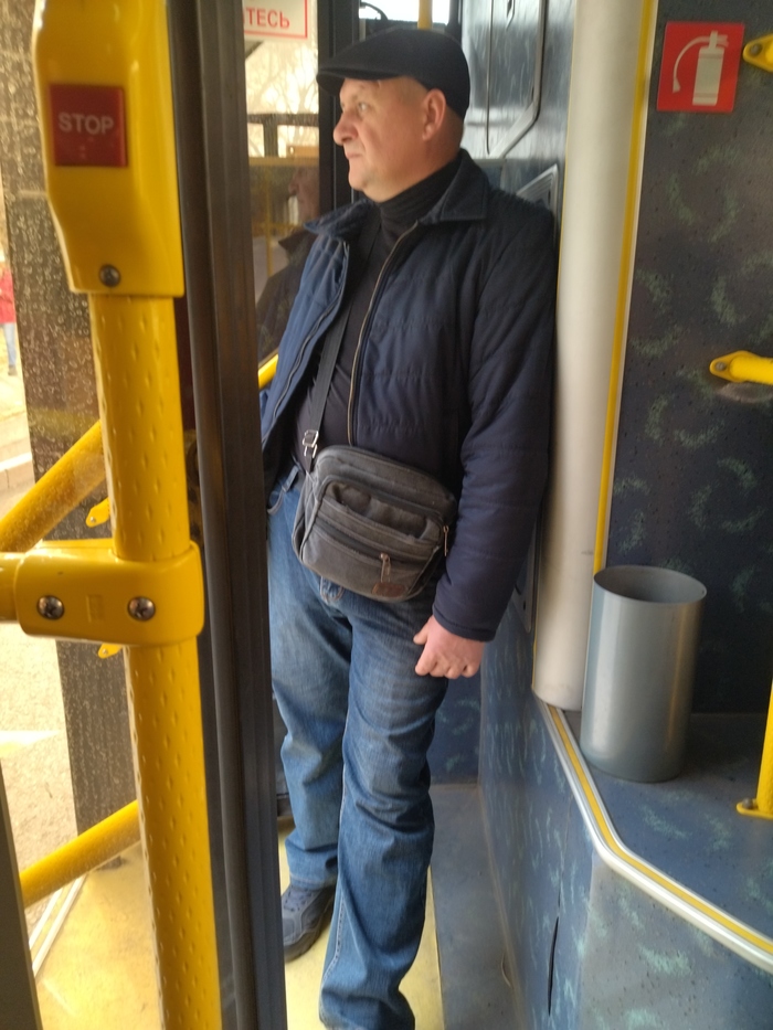 Встретил Энтони Хопкинса в автобусе