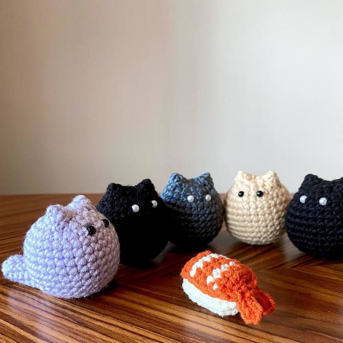 Круглые коты и суши