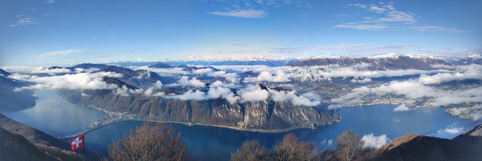 Озеро Lugano Italy & Switzerland