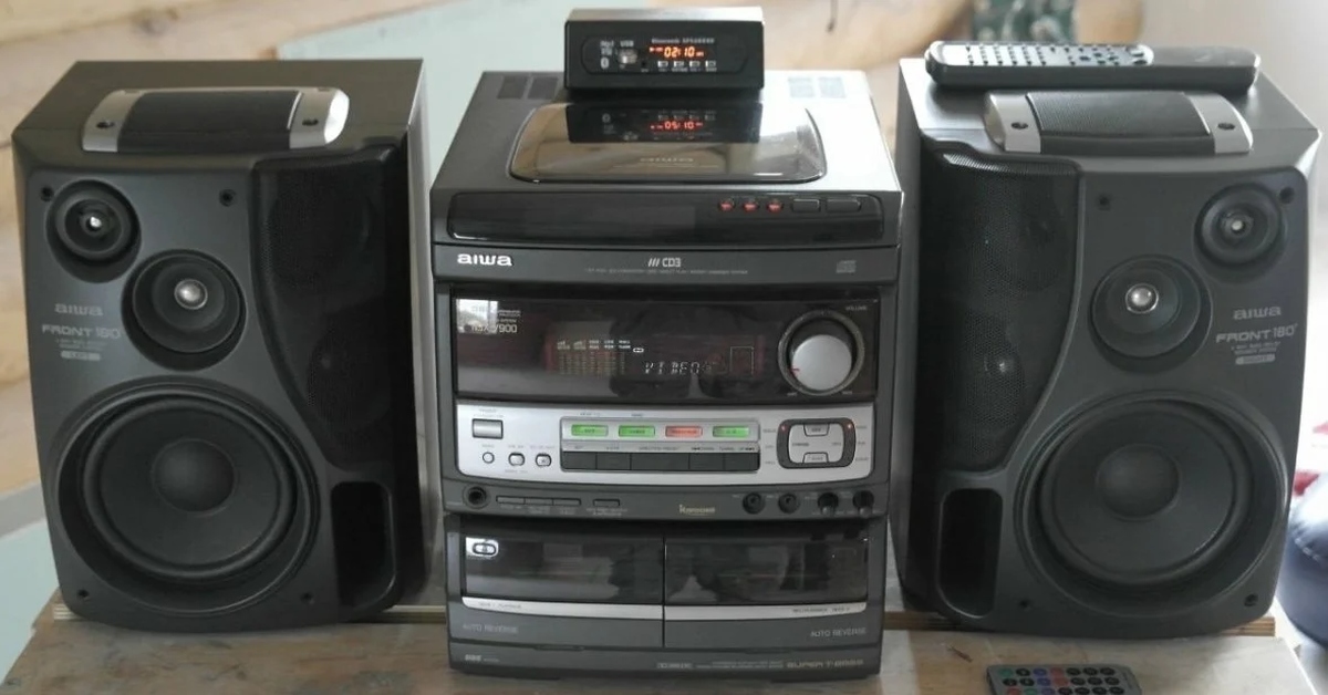 Центр 90. Aiwa NSX-v900. Музыкальный центр Aiwa NSX v900. Колонки Aiwa NSX V 900. NSX-v900.