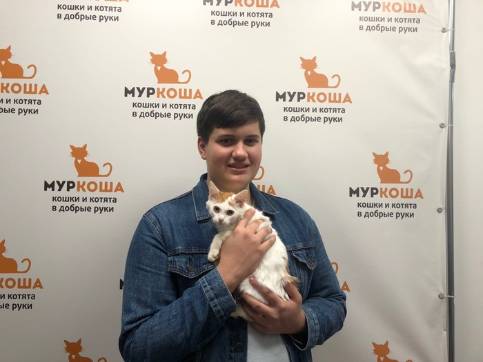 1638102015110096090 Можно я тебя потрогаю там