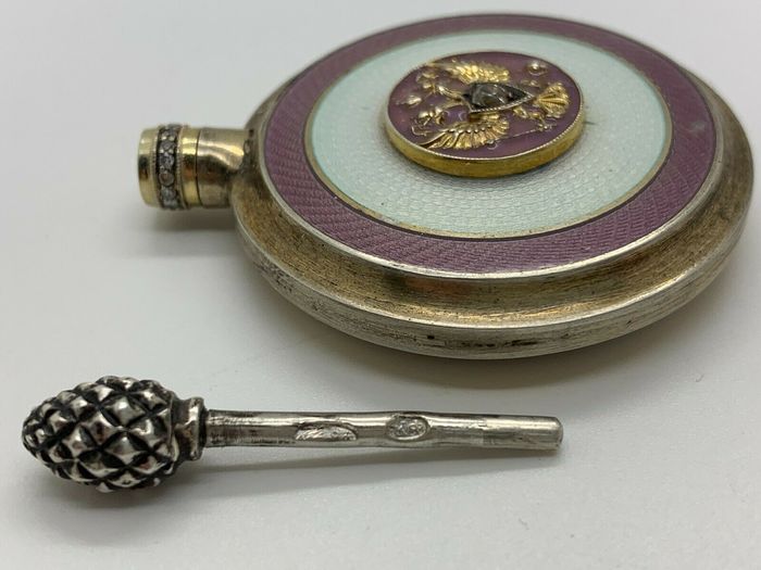 Немного о дореволюционных ароматах. Духи и не только История, История России, Российская империя, Парфюмерия, Духи, Длиннопост