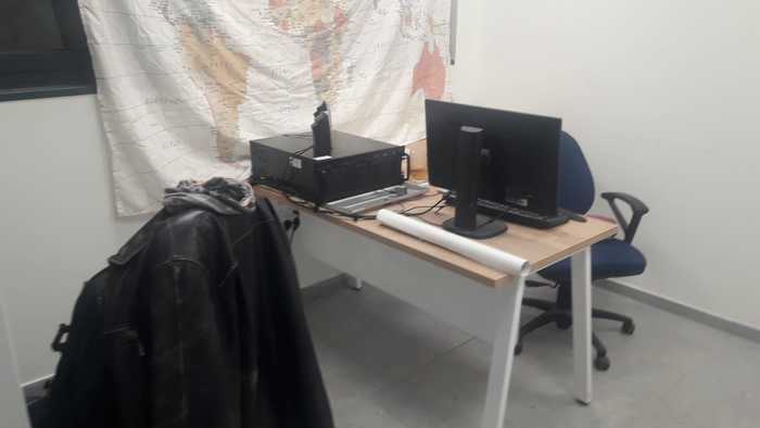 Перебрался в новый кабинет