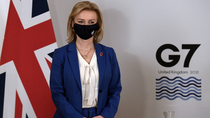 Guardian: Великобритания призвала страны G7 выступить «единым фронтом» против России и Китая