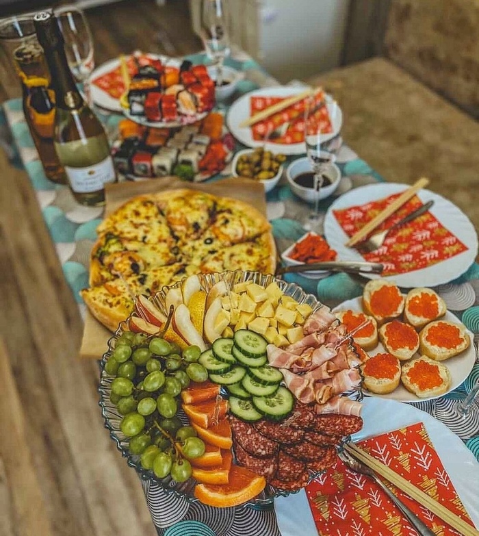 Небольшое застолье