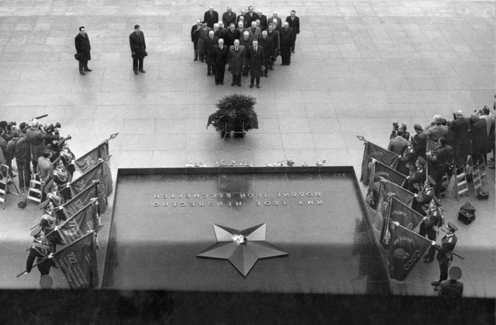 Как начиналась война 1941 видео. Смотреть фото Как начиналась война 1941 видео. Смотреть картинку Как начиналась война 1941 видео. Картинка про Как начиналась война 1941 видео. Фото Как начиналась война 1941 видео