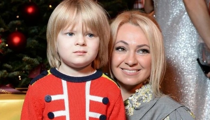 Полиция завела дело о клевете из-за статьи о психической болезни Гном Гномыча - сына фигуриста Плющенко