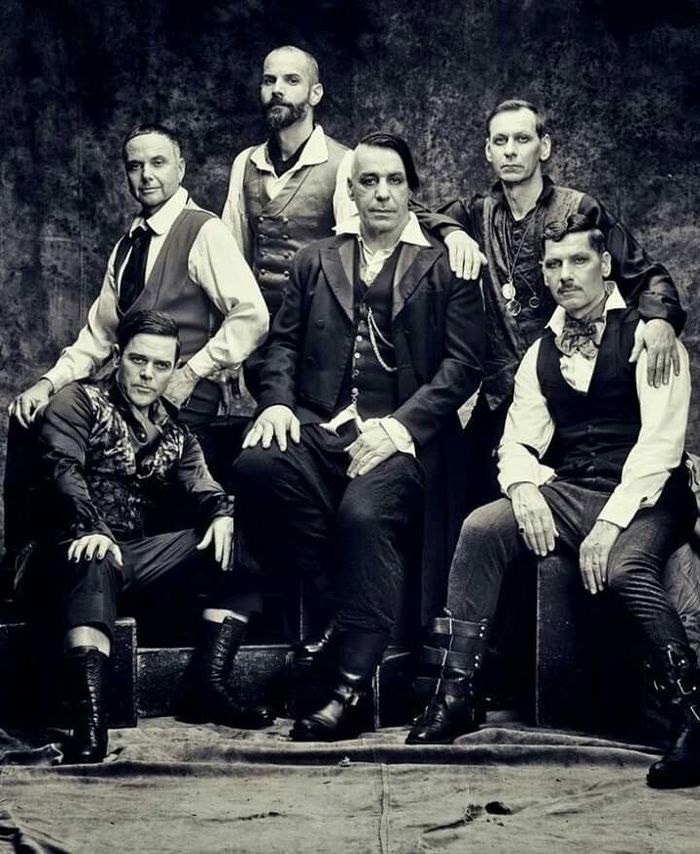 Pin by Anna Y on Rammstein 2019 Rammstein, Till lindemann