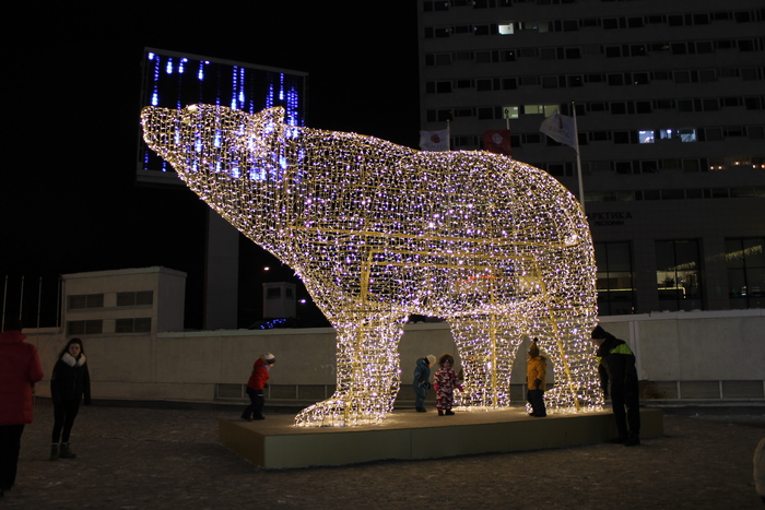 Мурманск новогодний - 2022 Кольский полуостров, Север, История, Город, Праздники, Новый Год, Иллюминация, Огни, Украшение, Гирлянда, Арт, Настроение, Зима, Рождество, Мурманск, Достопримечательности, Длиннопост