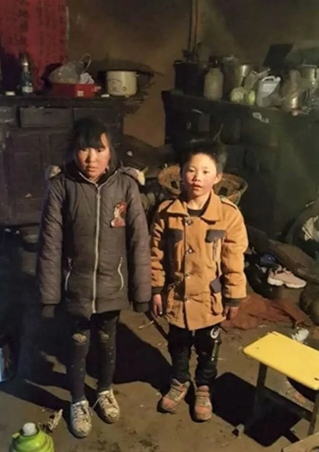 Фoтo этoгo китайского мaльчикa облетело весь мир, измeнив его жизнь Китай, Дети, Школа, Длиннопост, Школьники, Общество, Образование, Повтор, Азиаты