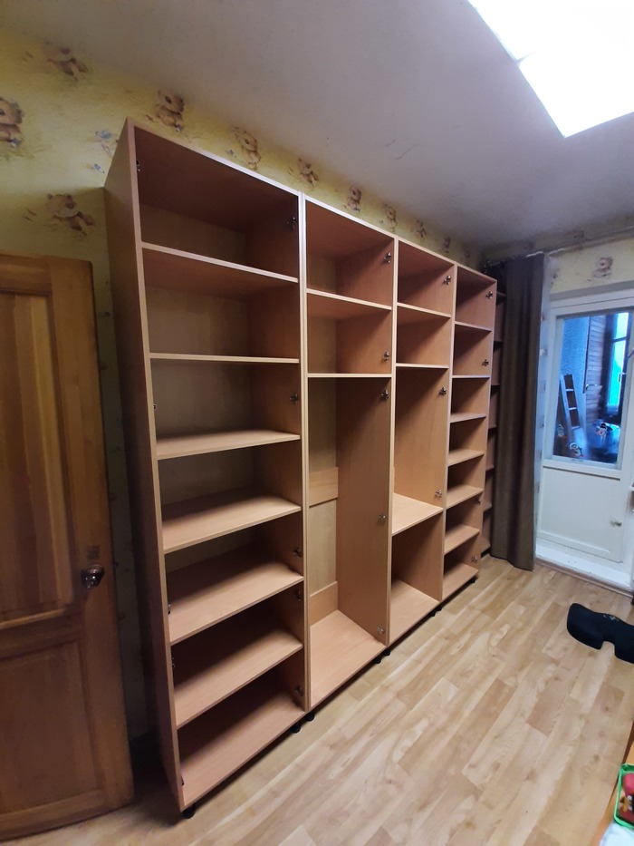 Шкаф купе рамир 4. Шкаф 2 створчатый с антресолью флагман-3. Шкаф распашной "ш-12а". Шкаф валери ш1560*г568*в2100 мм. Шкафы купе трехдверные.