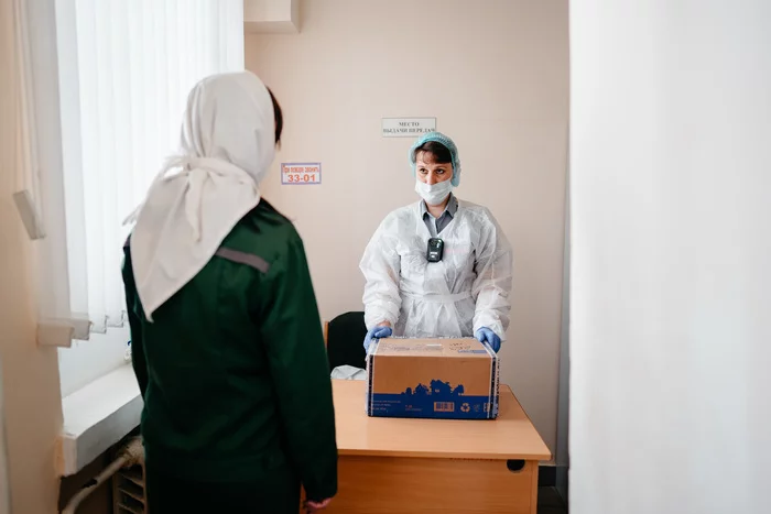 Как проверяют посылки и передачи в исправительных колониях Тюрьма, Зона, Исправительная колония, Колония, Профессия, Длиннопост Как проверяют посылки и передачи в исправительных колониях Тюрьма, Зона, Исправительная колония, Колония, Профессия, Длиннопост