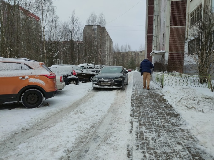 Переодевается в машине видео. Смотреть фото Переодевается в машине видео. Смотреть картинку Переодевается в машине видео. Картинка про Переодевается в машине видео. Фото Переодевается в машине видео