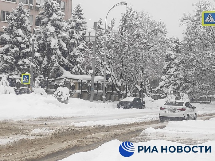 Рекордная высота снежного покрова зафиксирована в Краснодаре (41 см) Новости, Краснодар, Рекорд, Снег, Зима, Метель, Погода, Длиннопост