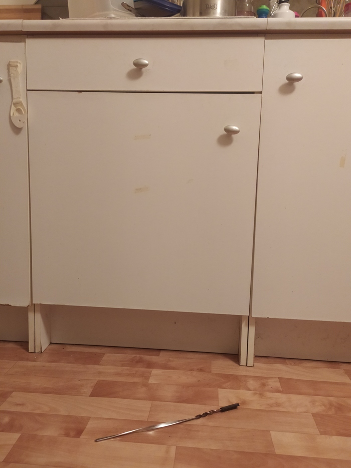 �������