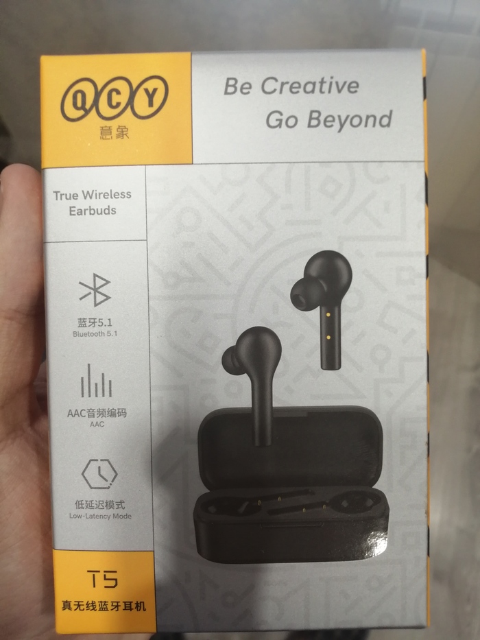 Qcy t5 Горит один индикатор на кейсе. Что делать?