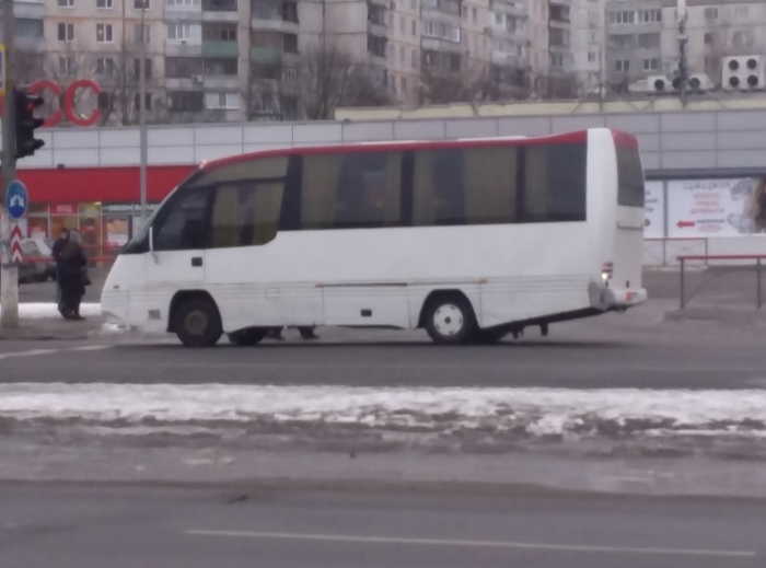 Когда ты помогаешь ребёнку с поделками в садик, а он тебе с чертежами на завод...