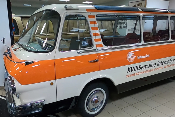 Самый красивый автомобиль СССР, покоривший Европу, но так и не попавший на конвейер Машина, Автобус, Зил, Красота, СССР, Яндекс Дзен, Музей, Длиннопост Самый красивый автомобиль СССР, покоривший Европу, но так и не попавший на конвейер Машина, Автобус, Зил, Красота, СССР, Яндекс Дзен, Музей, Длиннопост