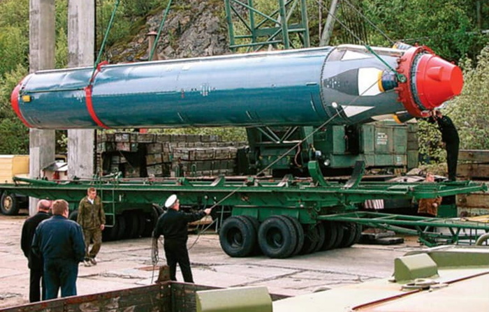 Как в 1995 году военная ракета перевезла почту на Камчатку