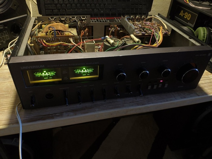 Большое восстановление усилителя 78го года Universum V2686 (System 8000), часть первая Ремонт, Самоделки, Электрика, Ремонт техники, Электроника, Усилитель, Восстановление, Реставрация, Винтаж, Видео, Длиннопост