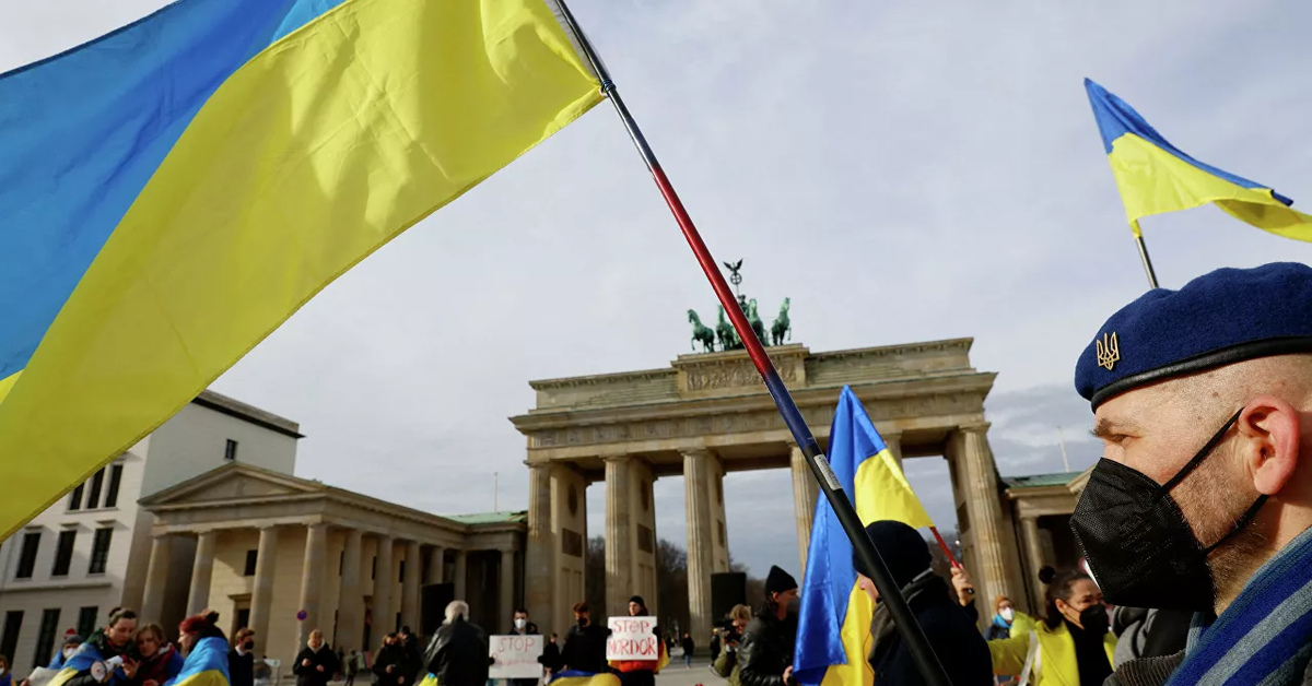 Европа против украины. Украина – это Россия. Украинский кризис. Украинский флаг. Украина Европа.